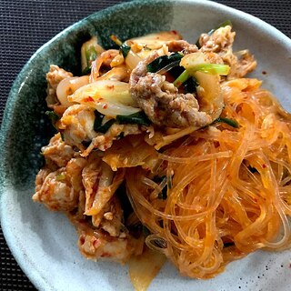 豚キムチ春雨炒め☆フライパンひとつで蒸し焼きに！